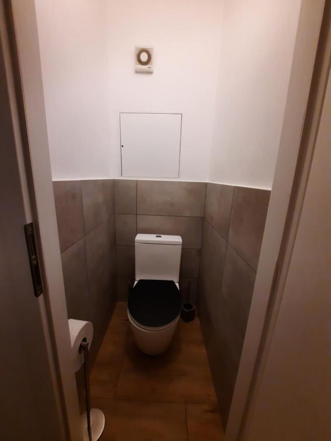 Apartment Klimka With Balcony, Free Wifi And Free Parking Bratislava Luaran gambar