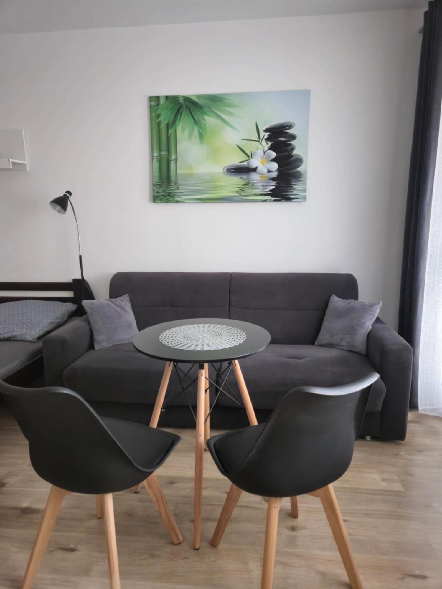 Apartment Klimka With Balcony, Free Wifi And Free Parking Bratislava Luaran gambar